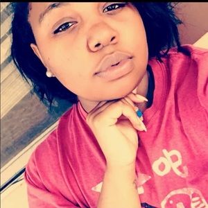 Meet your Posher, Isis